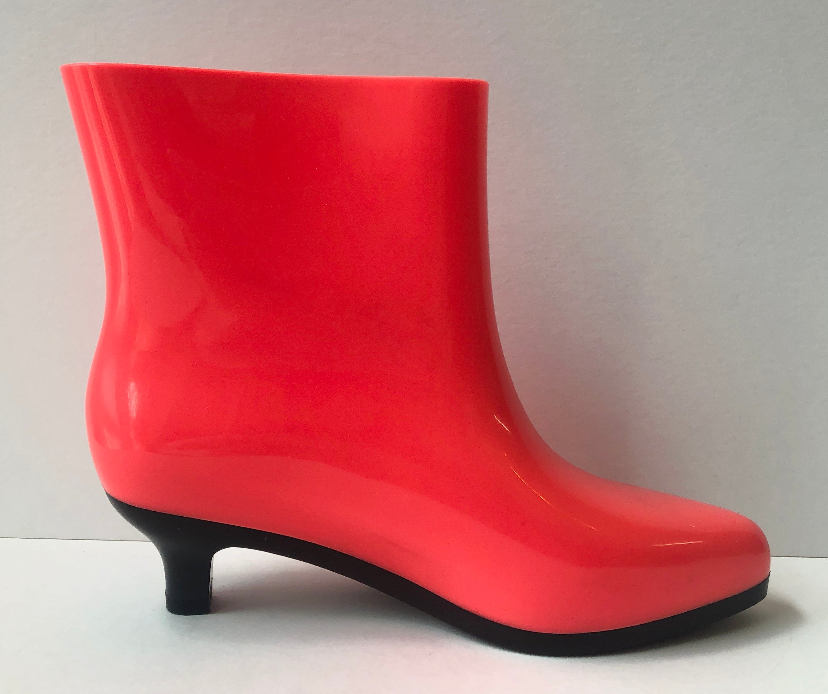 NEW “Melissa” by Jeremy Scott Orange Scented Neon Pink Kitten Heel Rain Boots, Size: 8