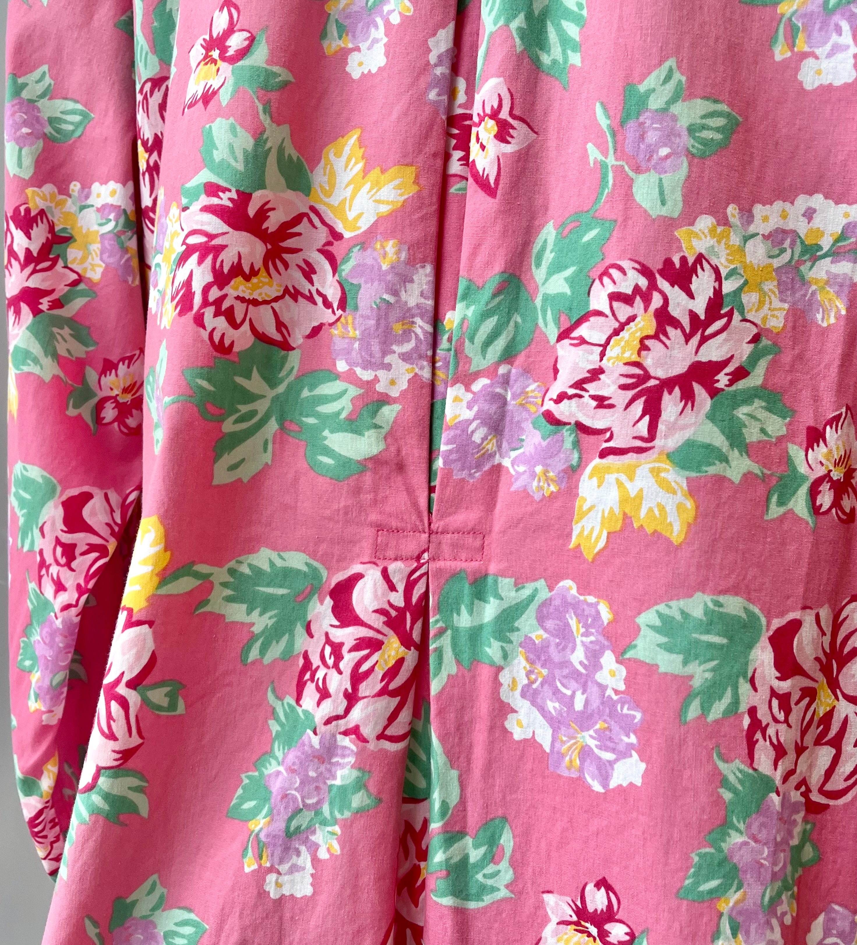 1980s Casual Corner Pink/Green Floral Shirt, Size: Med-Large