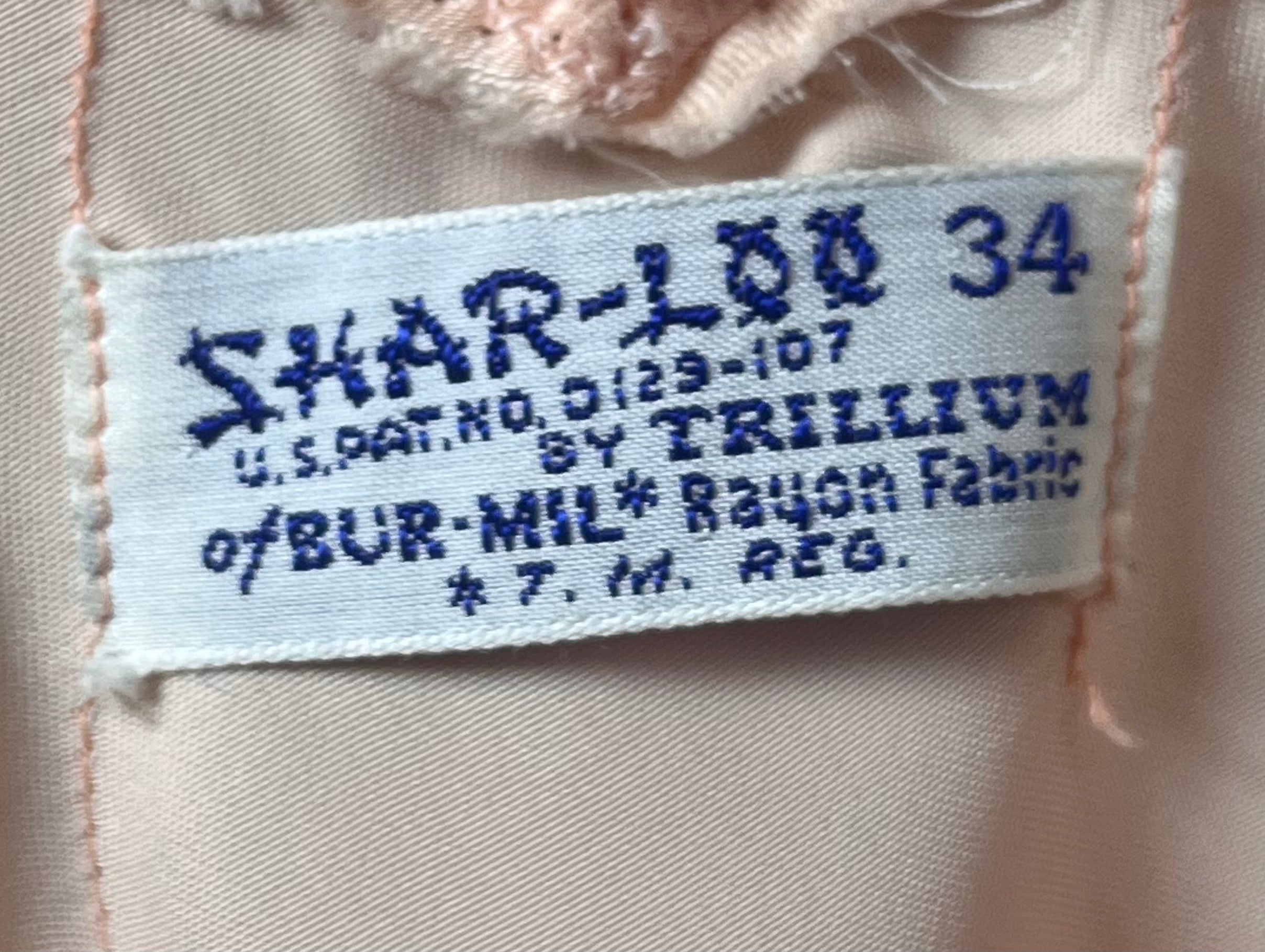 1940s Vintage Sharloo Peach Slip, Size: XS