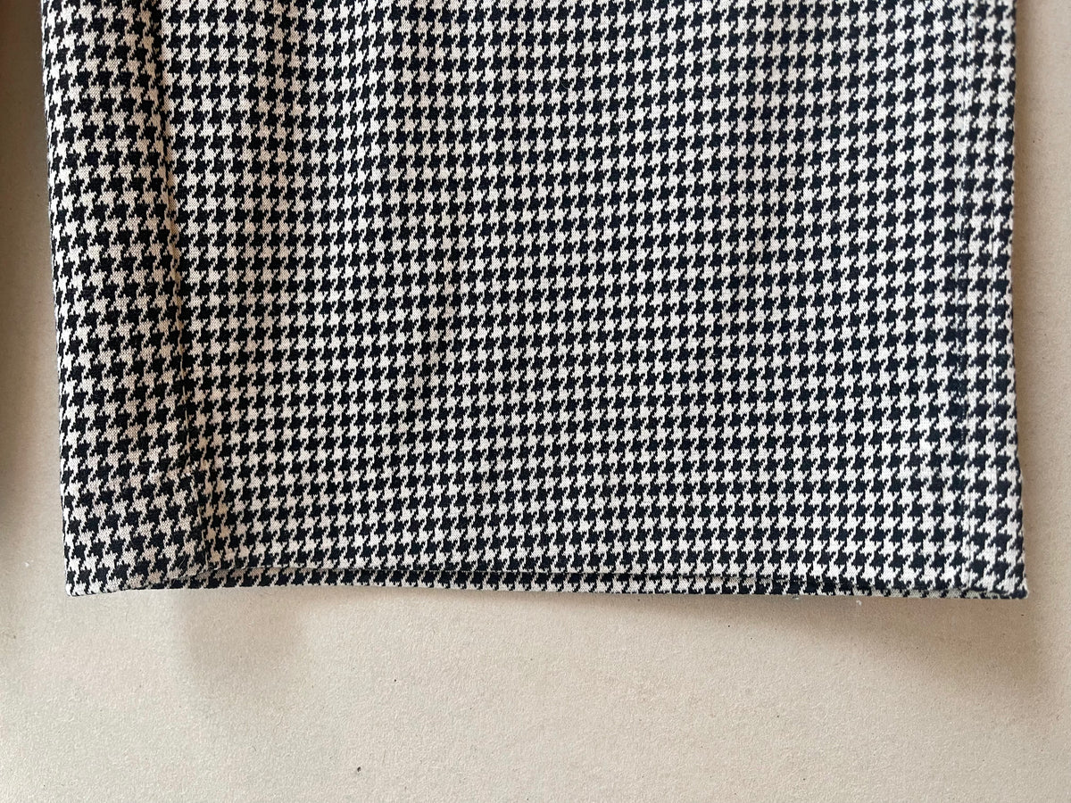 Jules & Leopold Cropped Knit Houndstooth Button Pants | Size Large