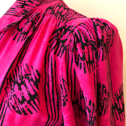 1980’s Adrianna Papell Fuschia 100% Silk Jacquard & Black Abstract Print Shirt Dress, Size 14