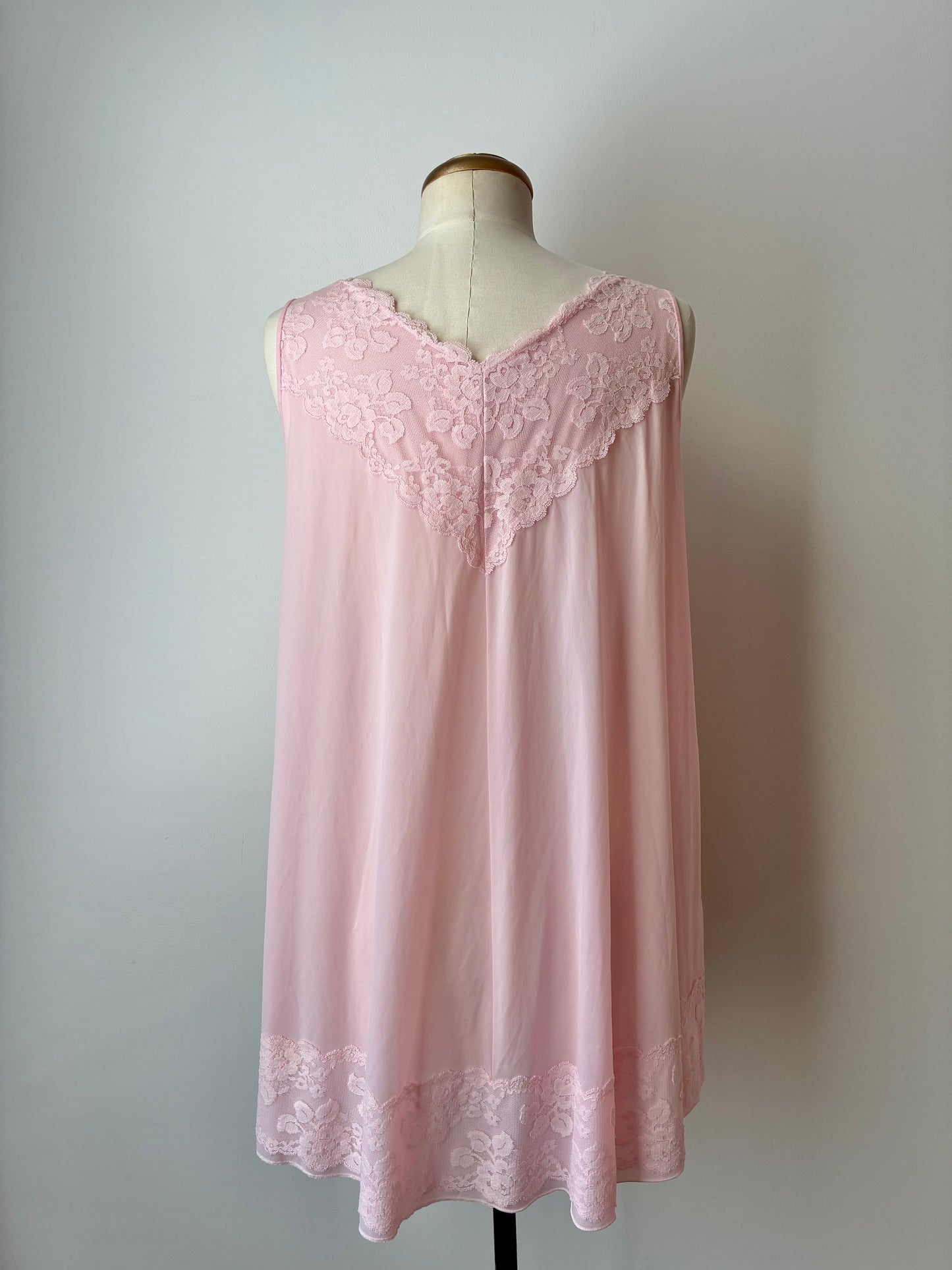 1960’s Henson Kickernick Pink Babydoll Sleep-dress, Size: Medium, 100% Nylon