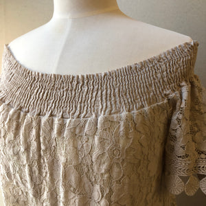 Pre-Owned NWT J&L 2PC Lace Palazzo Pant Set, Size Medium