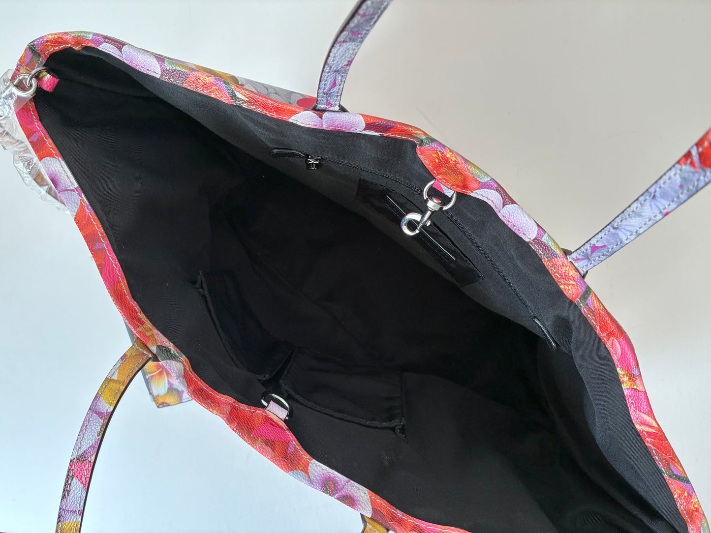New Rebecca Minkoff 2 Piece Everywhere Floral Tote, Material: Textured PVC