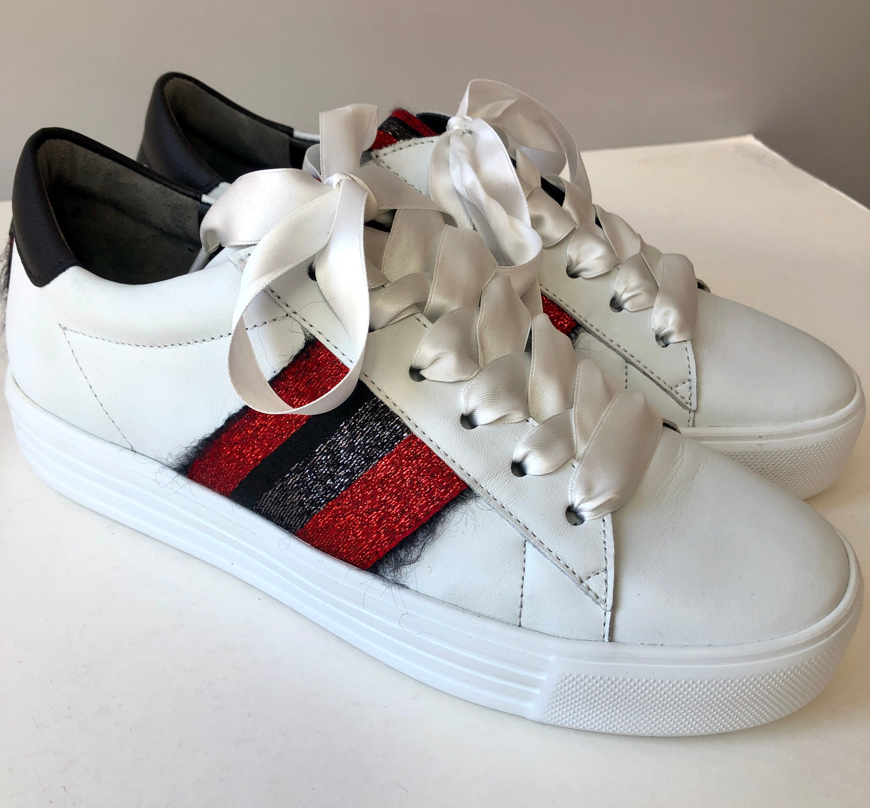 Pre-Owned Never Worn Kennel & Schmenger White Leather Tennis Sneakers, US Size 7 Women’s