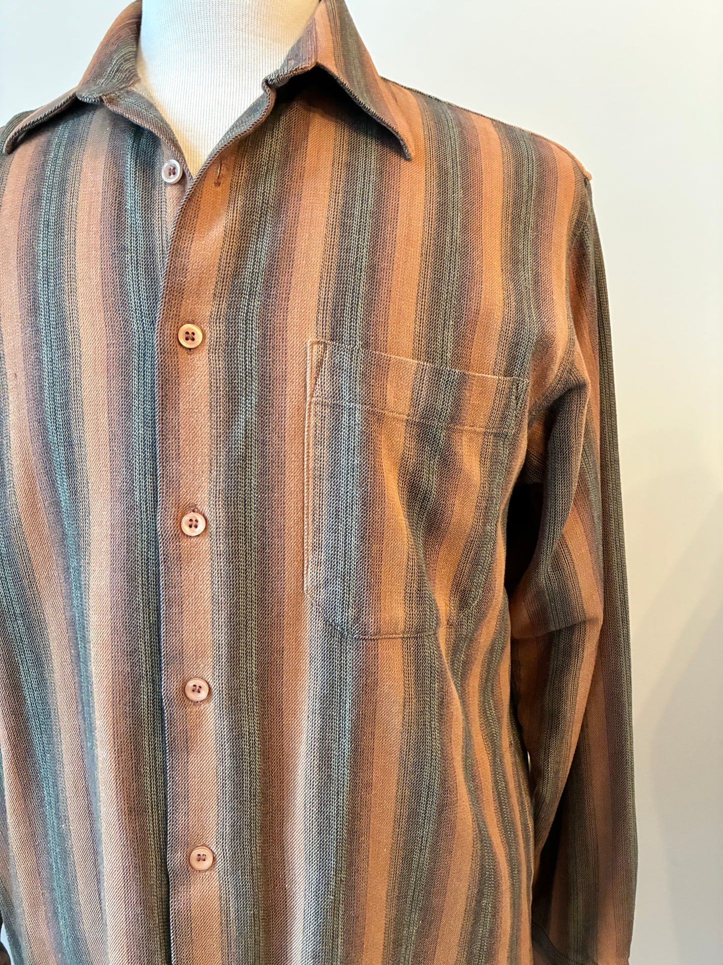 Pre-Owned Michael Brandon Flannel Blend Stripe Shirt, Size: Medium