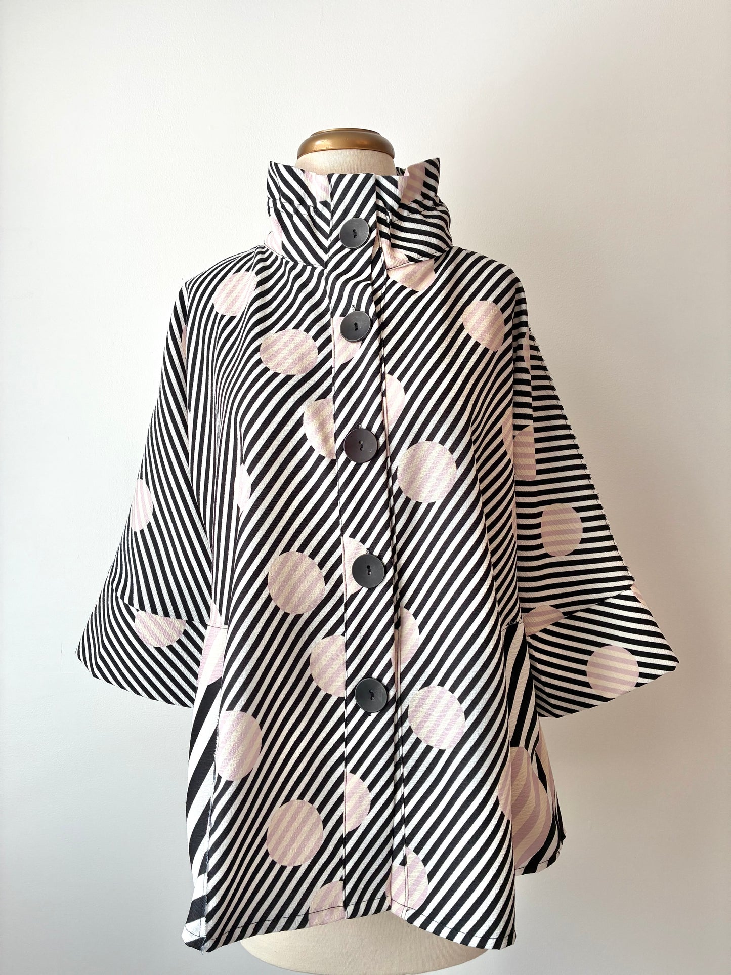 Damee Stripe Dot Button Jacket, Material: 100% Polyester, Size: Large