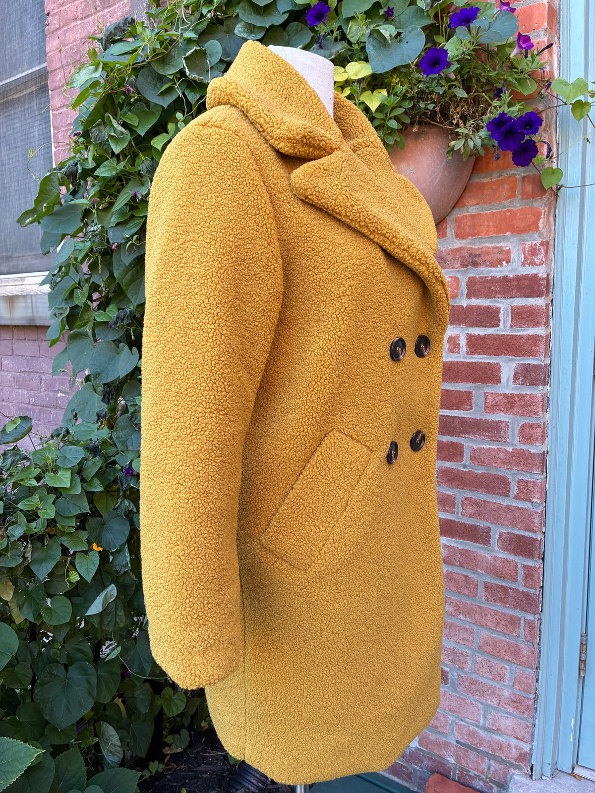 Pre-Owned Driftwood Marigold Teddy Bear Coat, Size Medium