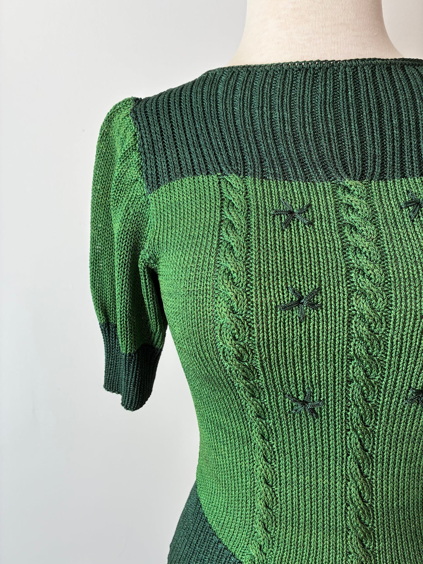 1940’s Handmade Wartime Short Sleeve Sweater, Size: Small