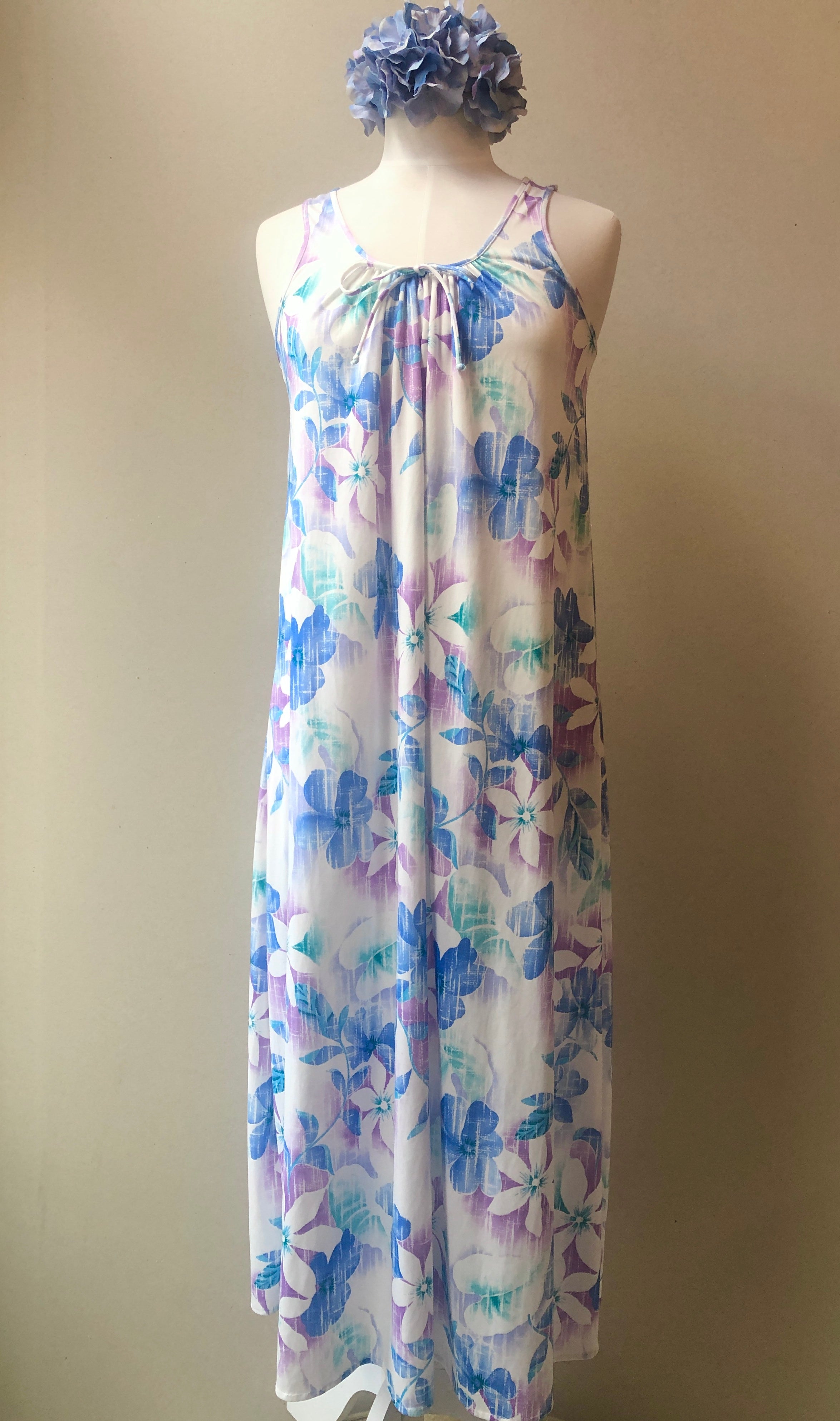 Vintage Travel-Lite by Boutique 2PC House Coat and Nightgown Set, Size Medium-Large
