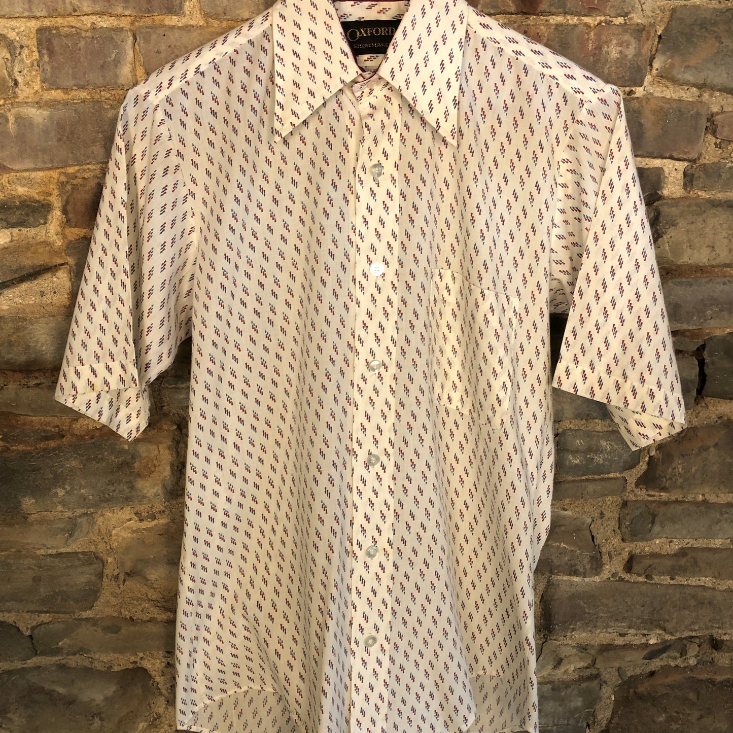 60/70’s Oxford Shirtmakers Dagger Collar Diamond Print Short Sleeve Shirt, Size Men’s Small