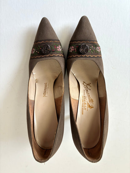 1950’s Delmanette Floral Embroidered Suede Pumps, Size: 7 1/2 N (With Box)