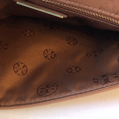 Pre-Owned Tory Burch Pebble Leather Britten Clutch/Crossbody Bag