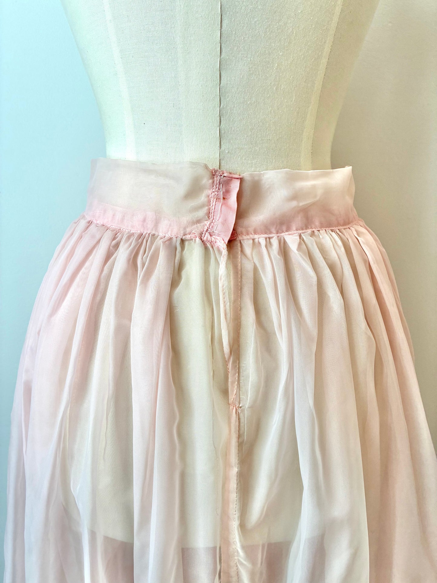 1950’s Soft Tulle Overlay Skirt With Satin Sash, Size: Medium