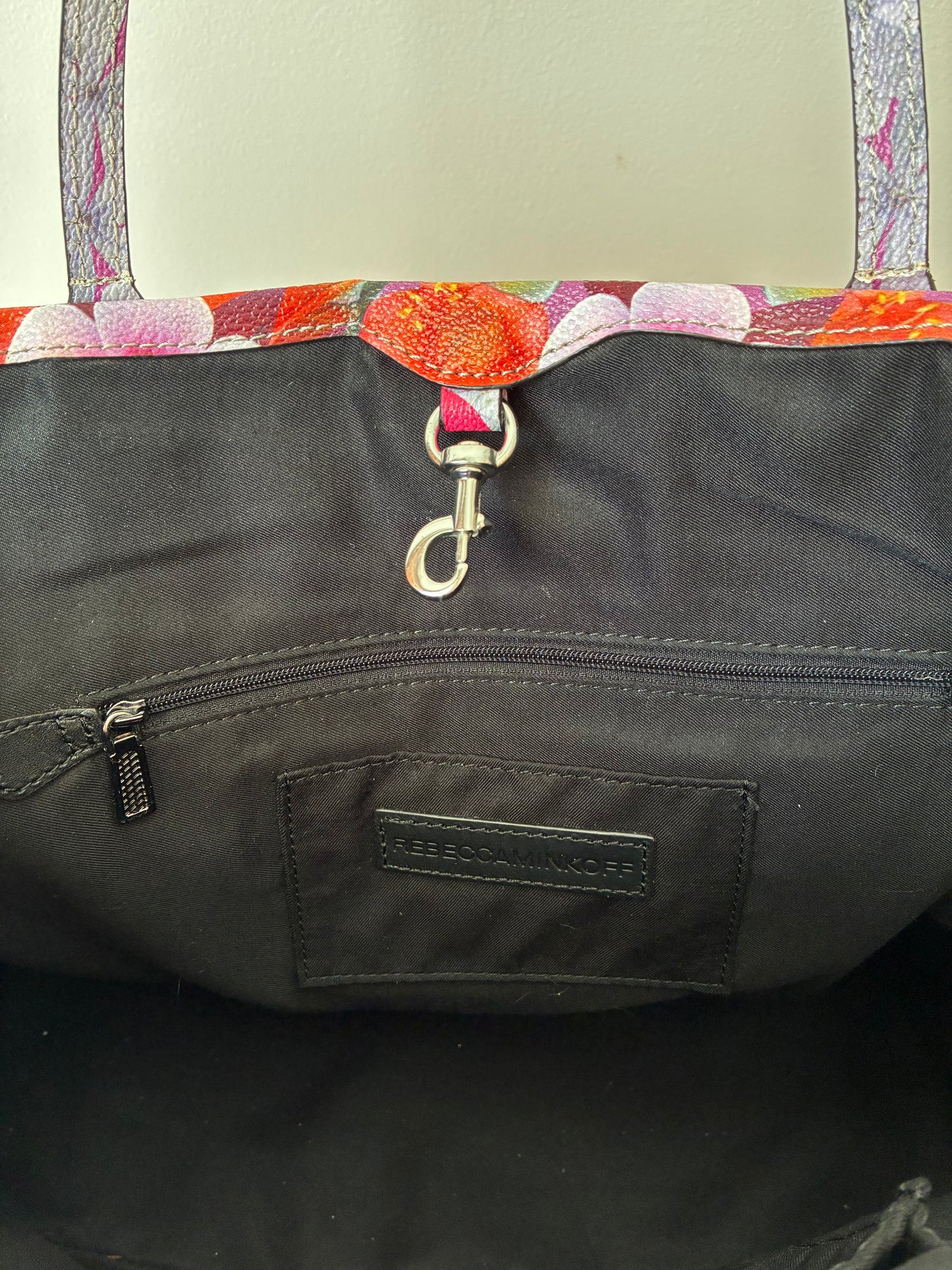 New Rebecca Minkoff 2 Piece Everywhere Floral Tote, Material: Textured PVC