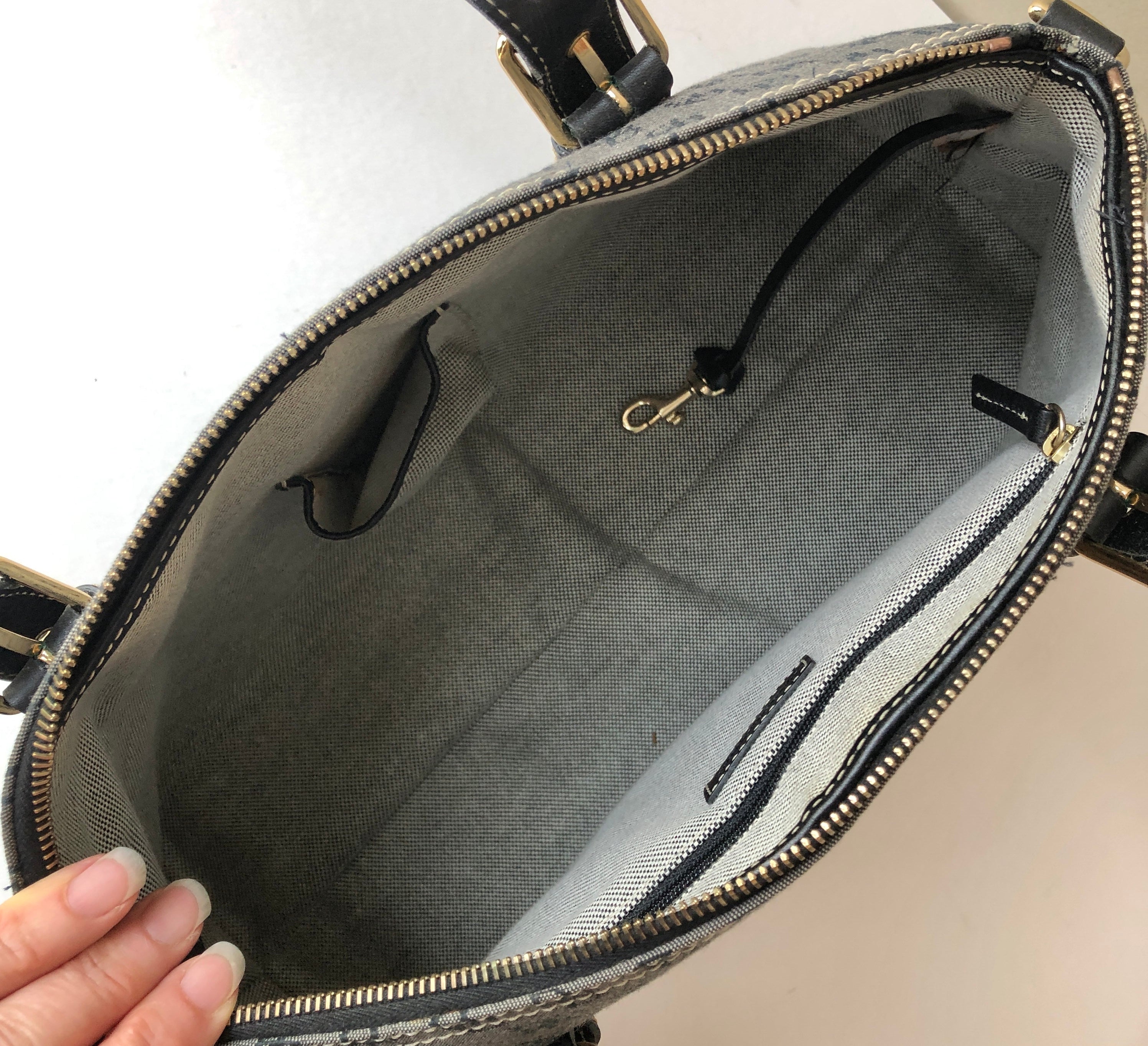 Vintage Pre-Owned Dooney & Bourke Monogram Shoulder Bag
