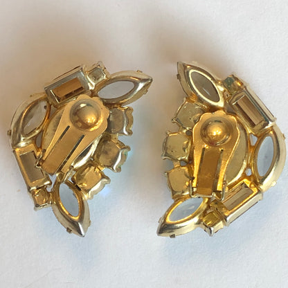 Mid Century Unsigned Juliana Style Faceted Deep Green, Smokey, and Aurora Borealis Rhinestone Clip Earrings