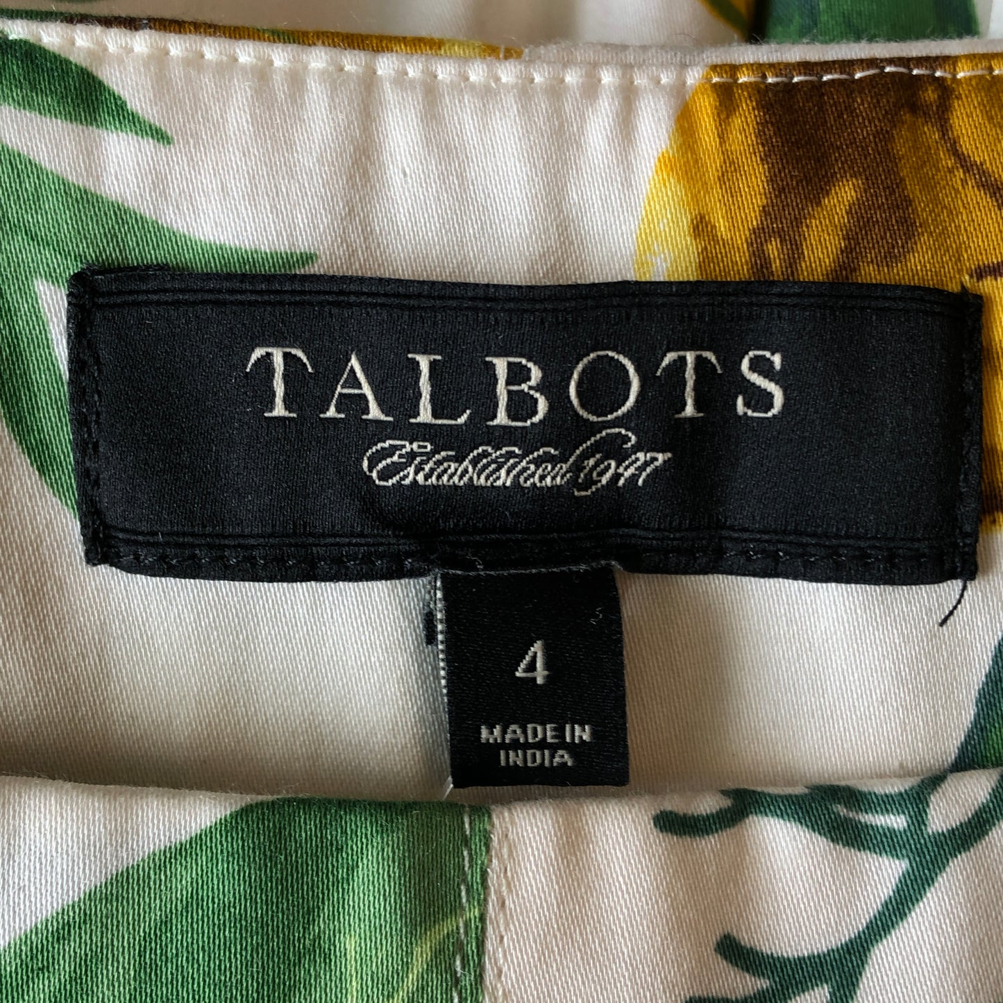 Pre-Owned Talbots Cotton Lemon Print Pleated Skirt, Size 4/6