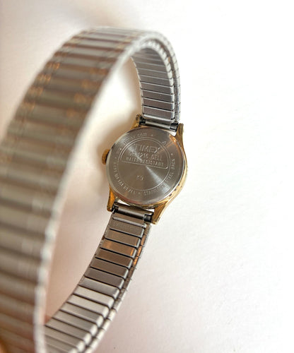 1999 Timex Gold-Tone Stretch Band Watch (Working w/ New Battery)
