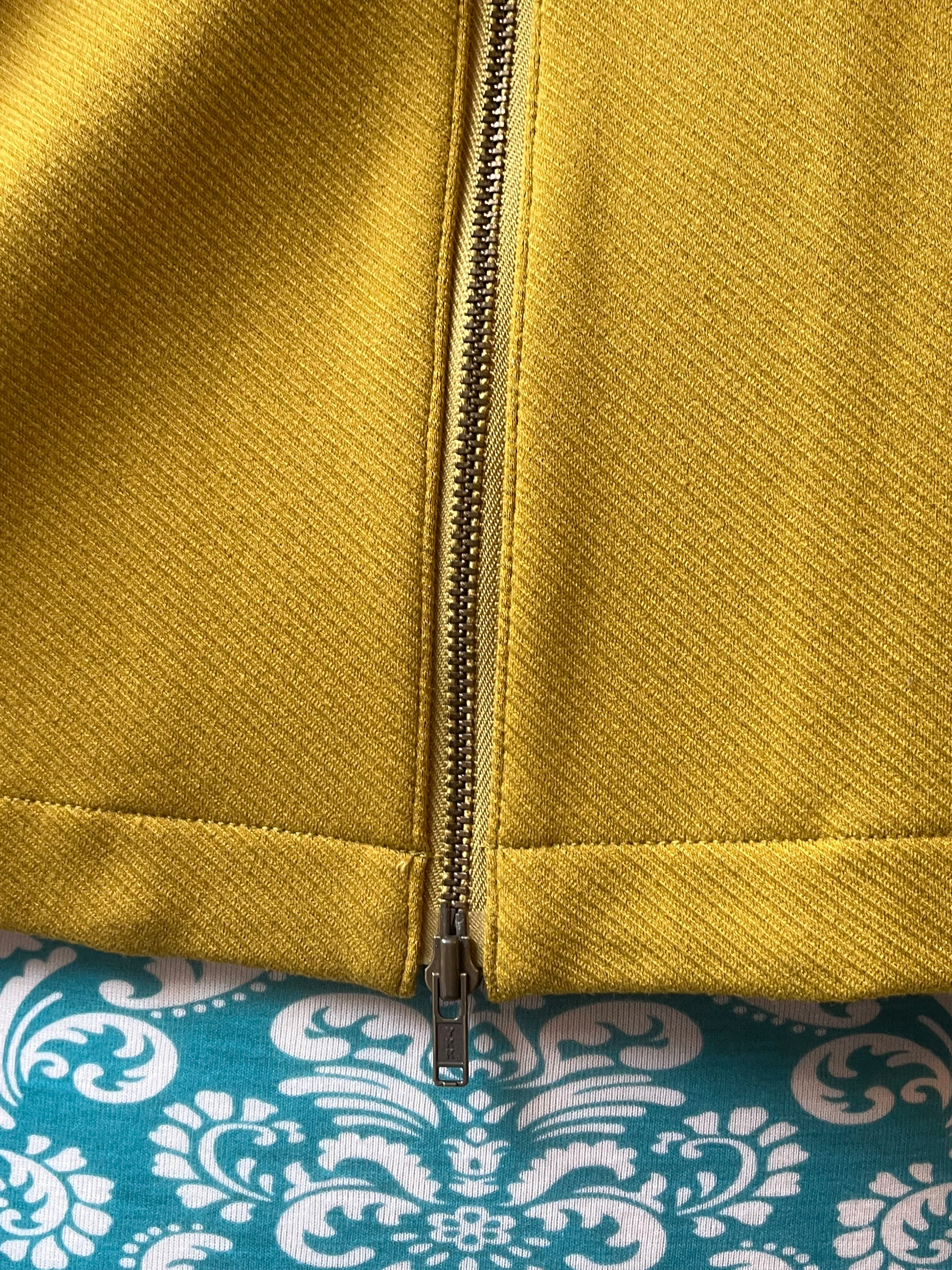 Cabi Olive Cropped Knit Zip Up Jacket, Size: Medium