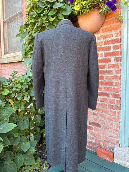 Men’s 90’s Pre-Owned Lord & Taylor Wool Herringbone Tweed Overcoat, Size 38 Reg