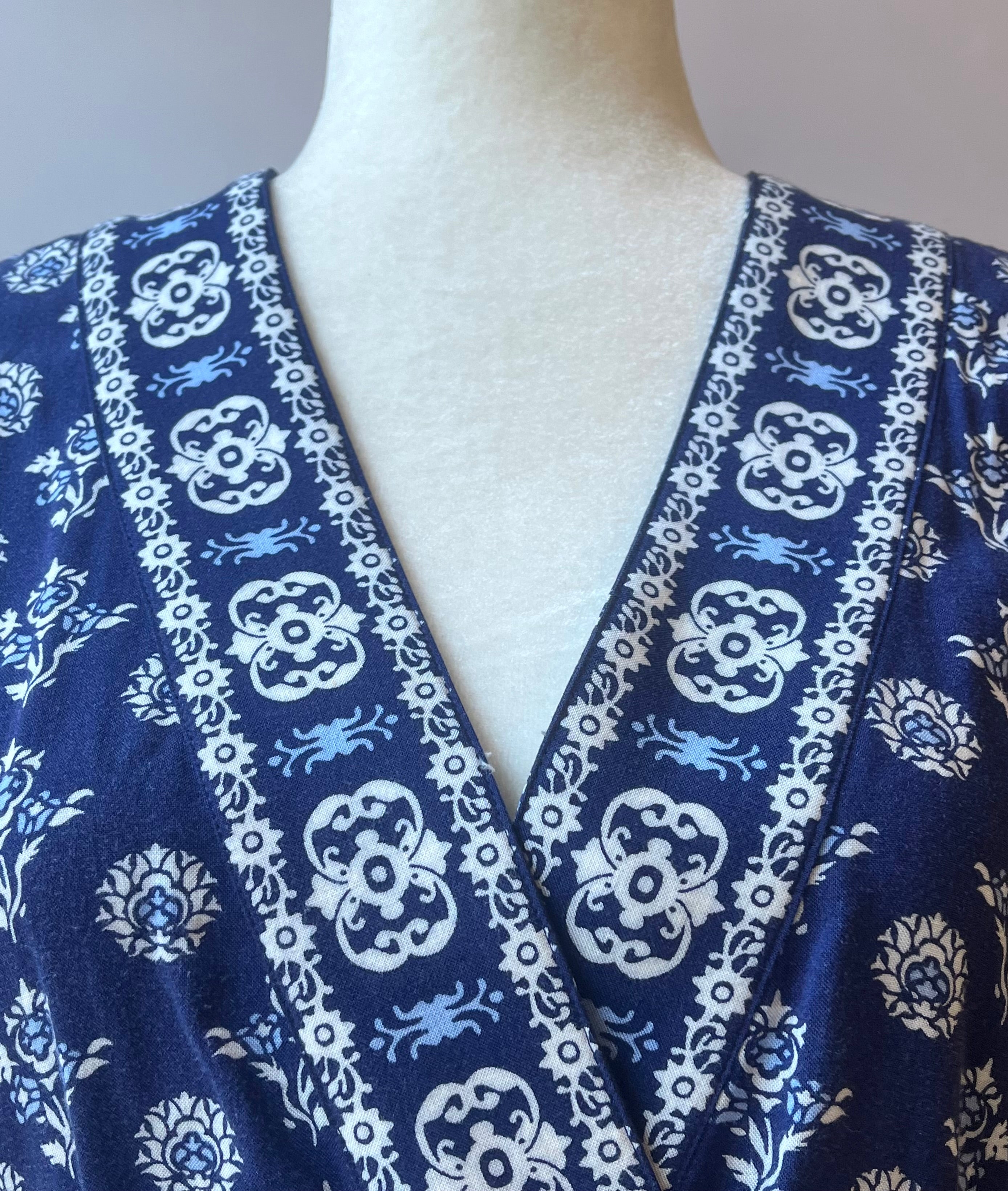 Garnet Hill Blue/White Floral Print Maxi Dress, Size: 6