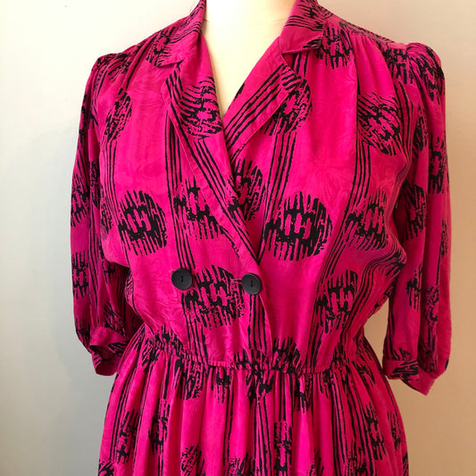 1980’s Adrianna Papell Fuschia 100% Silk Jacquard & Black Abstract Print Shirt Dress, Size 14
