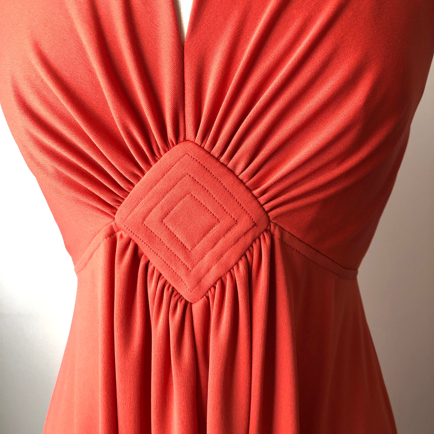 1970’s Goddess Style Poly knit Halter Maxi Dress, Size Medium (8)