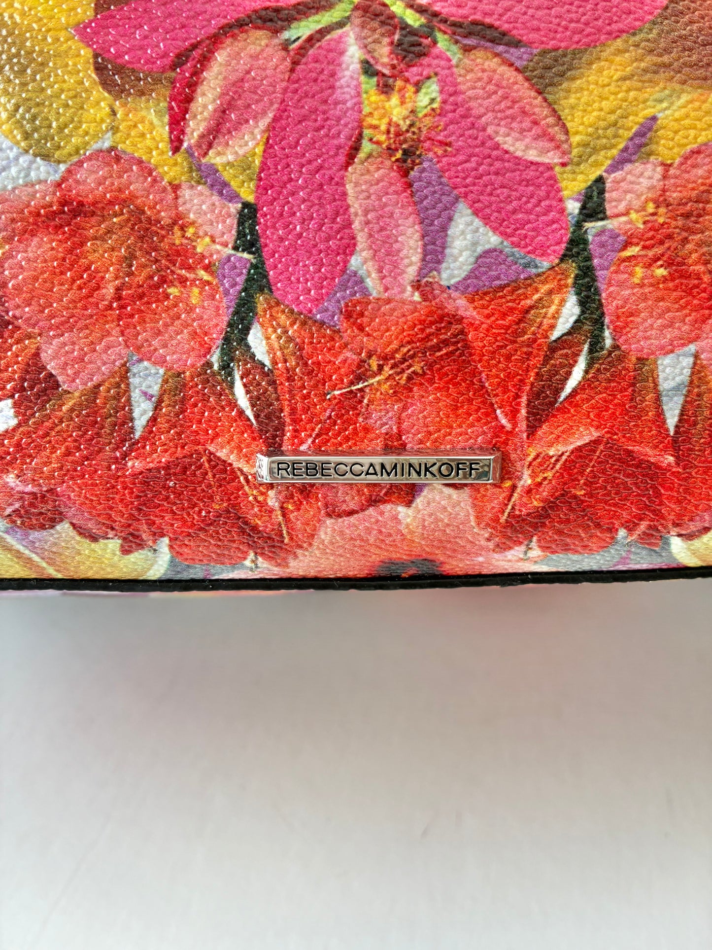 New Rebecca Minkoff 2 Piece Everywhere Floral Tote, Material: Textured PVC