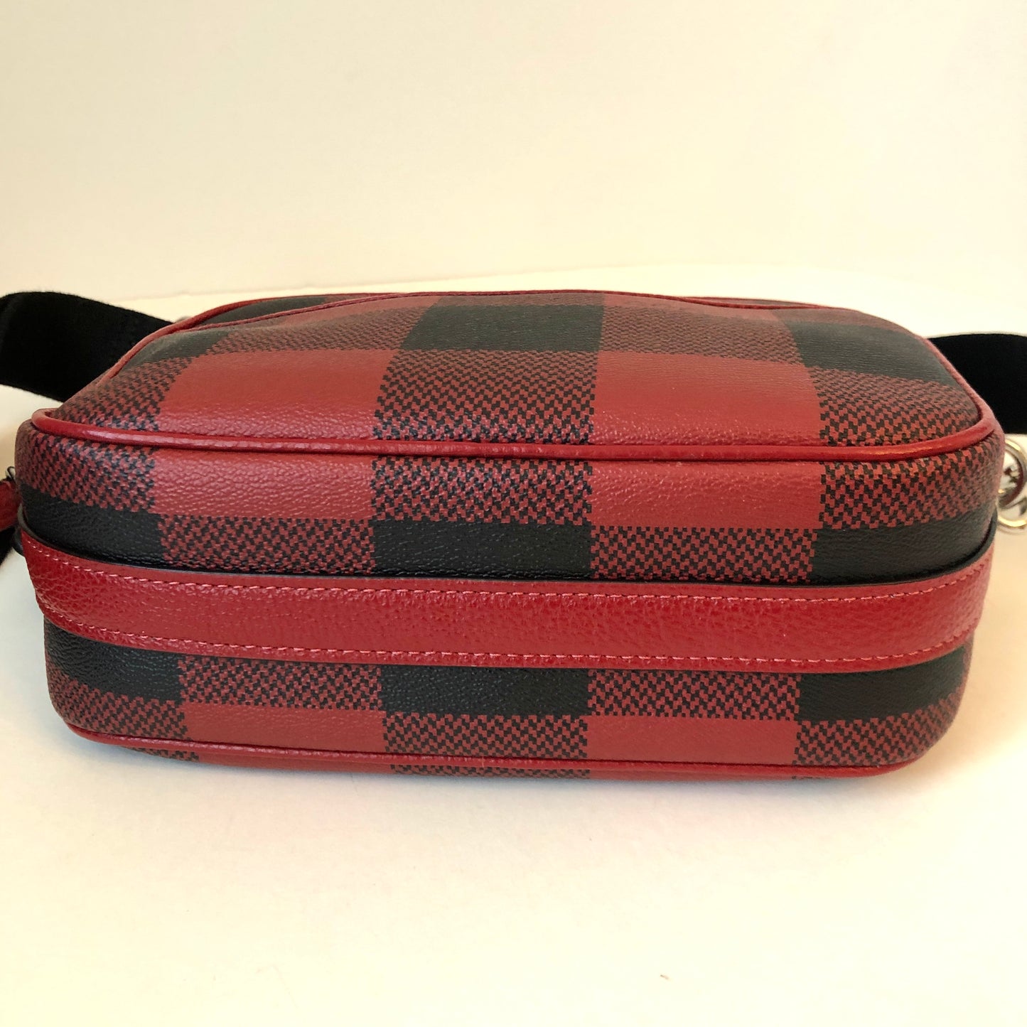 Pre-Owned Coach Buffalo Plaid Leather Dempsey Camera Bag