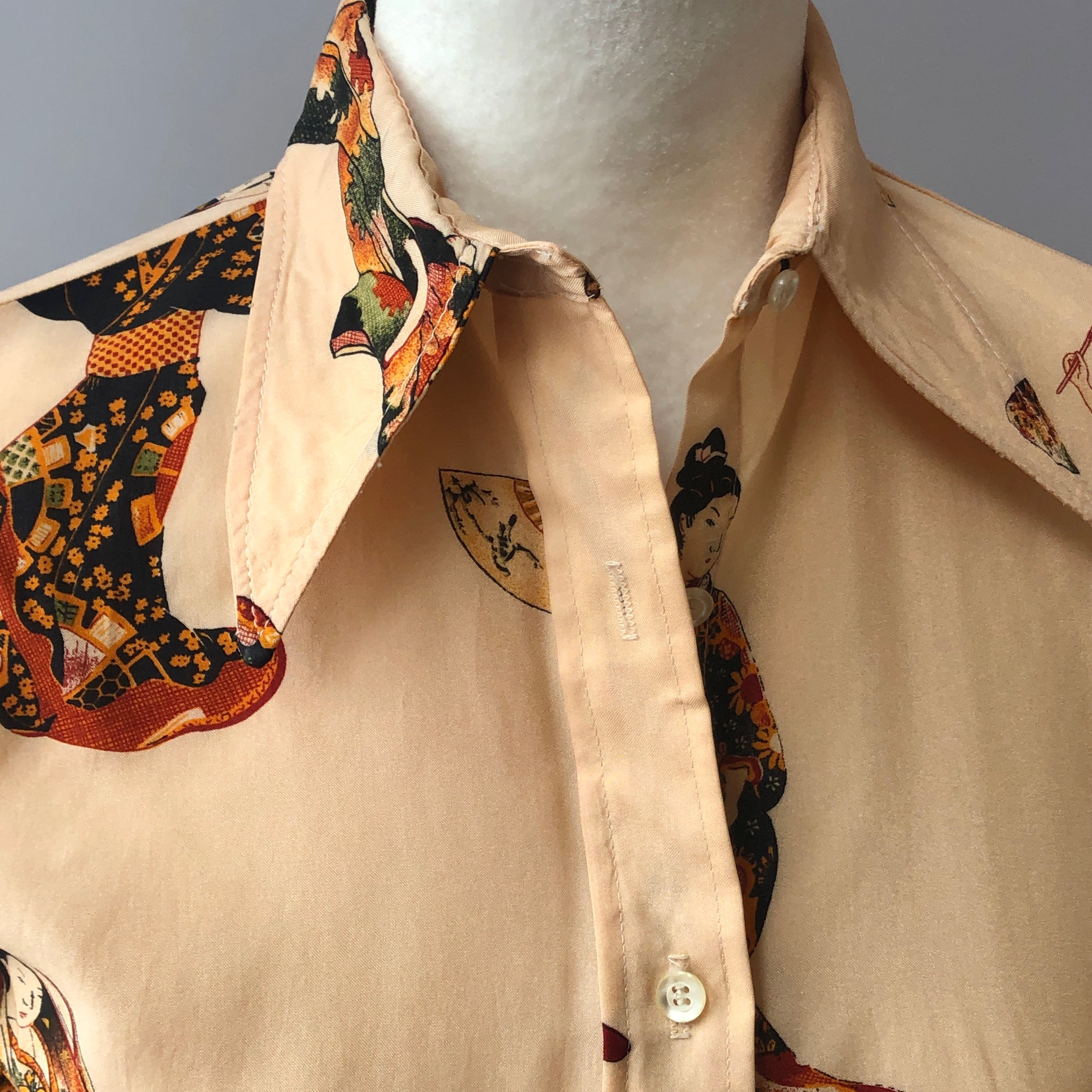 1970’s Tucci Geisha Print Peach Colored Shirt, Size X-Small