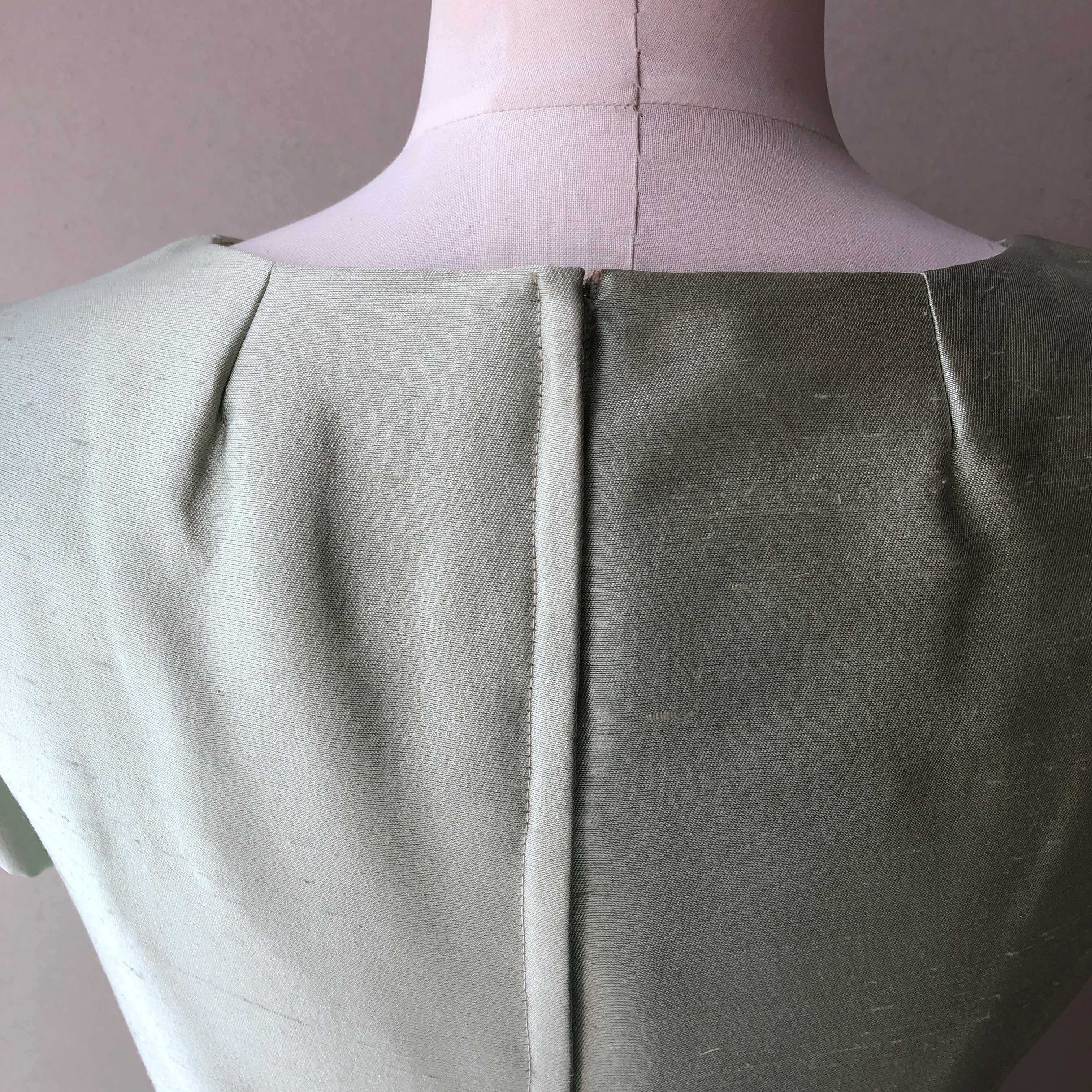 1960’s Parnes Feinstein 2PC Silk and Lace Dress and Jacket, Size 8/10