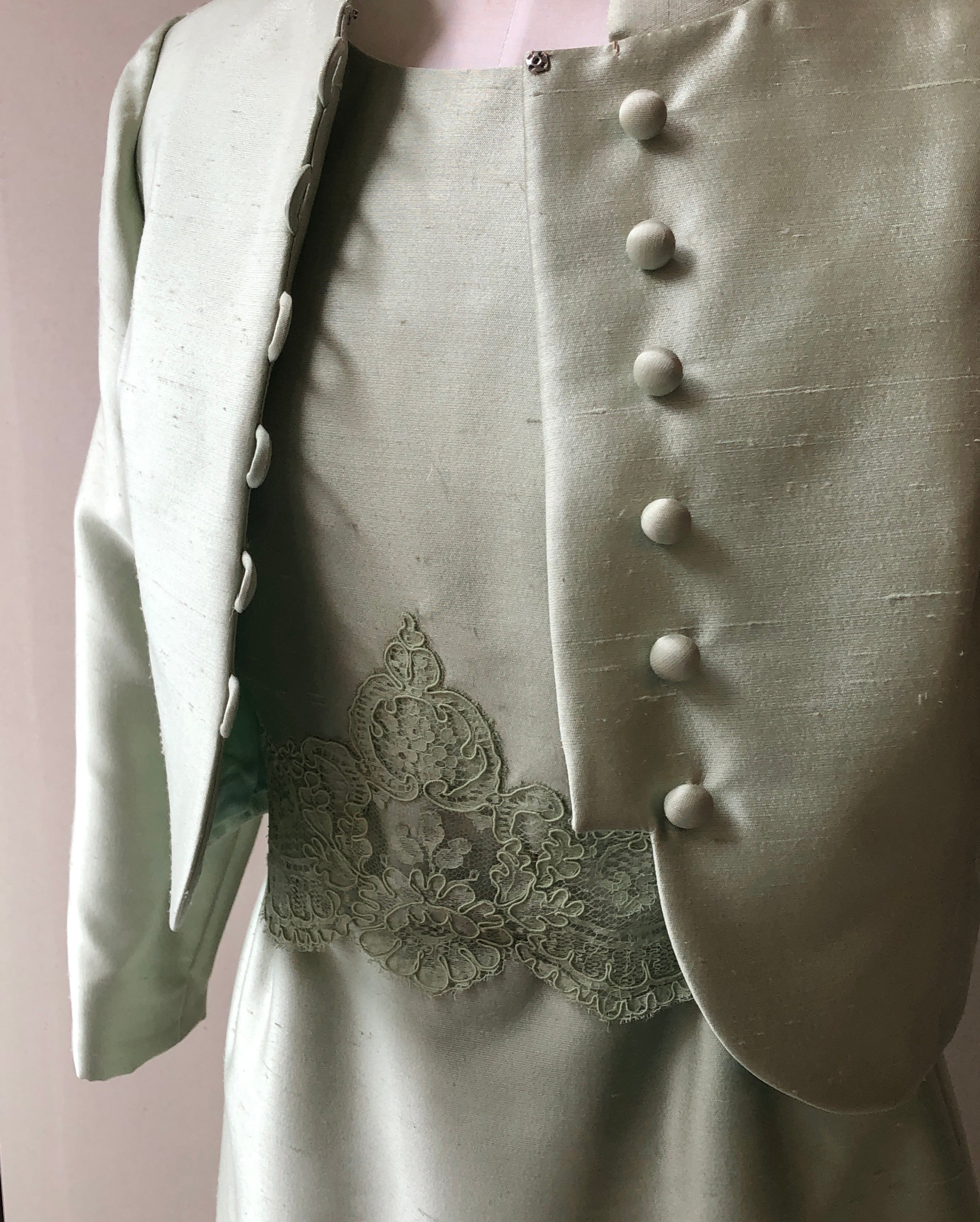 1960’s Parnes Feinstein 2PC Silk and Lace Dress and Jacket, Size 8/10