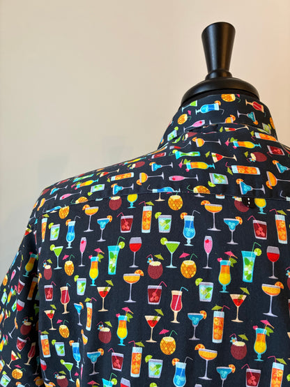 Men’s 7 Downie St. London Couture Summer Cocktail Print Short Sleeve Shirt, Size Medium