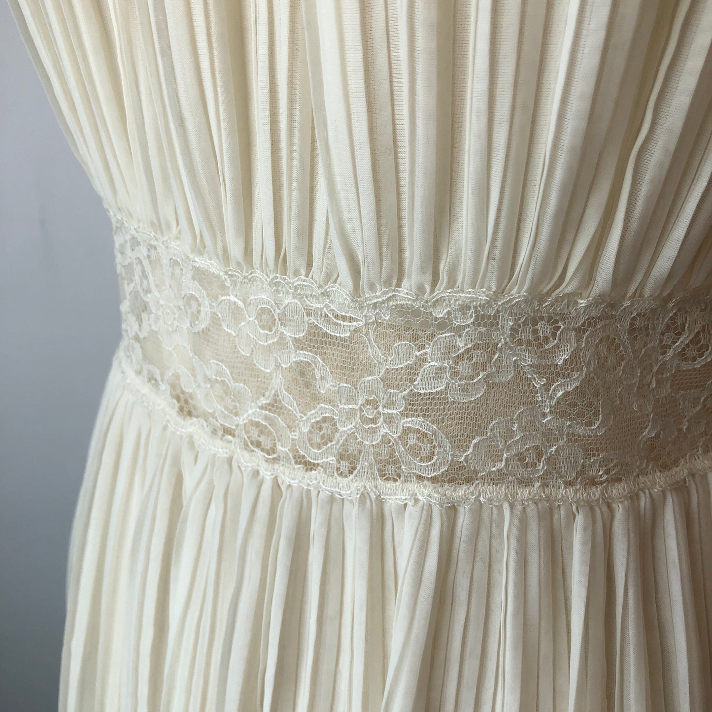 1950’s Barbazon Sheer Pleated Woven Nylon and Lace Nightgown, Size Medium/Large