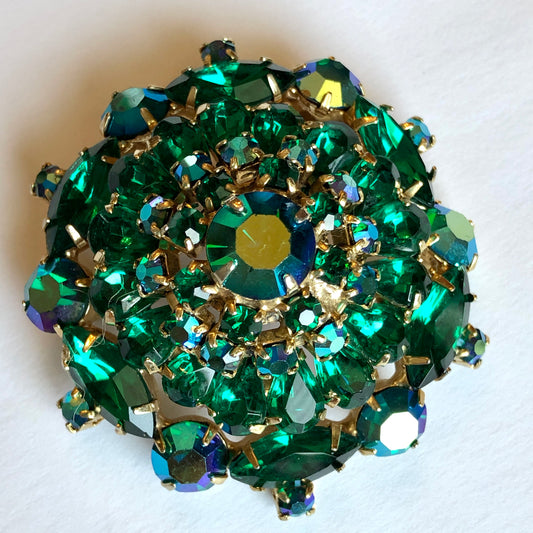 Mid Century Emerald Green Multi Cut Rhinestone Dome Shaped Cocktail Brooch
