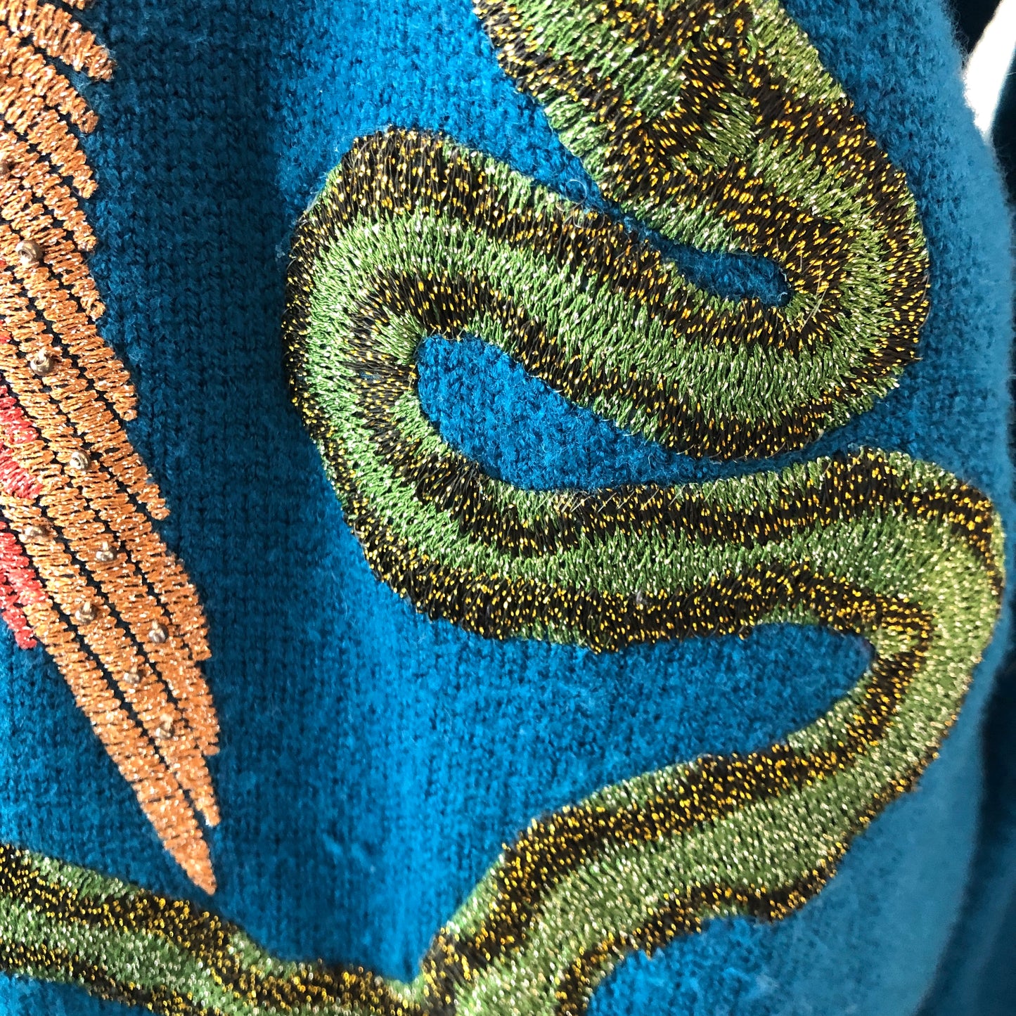 3-Shun Beaded Embroidered Bird, Snake, Floral Banded Sweater, Size Med-Large