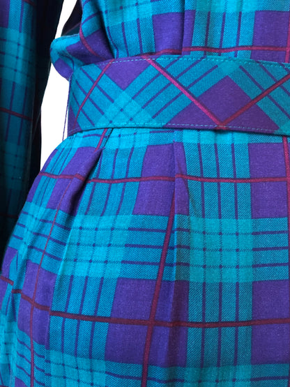 1980’s Deadstock Karin Stevens Plaid Rayon Fitted Shirt Dress with Belt, Size 12