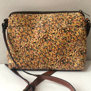 Pre-Owned Patricia Nash Summer Floral Leather Crossbody Bag