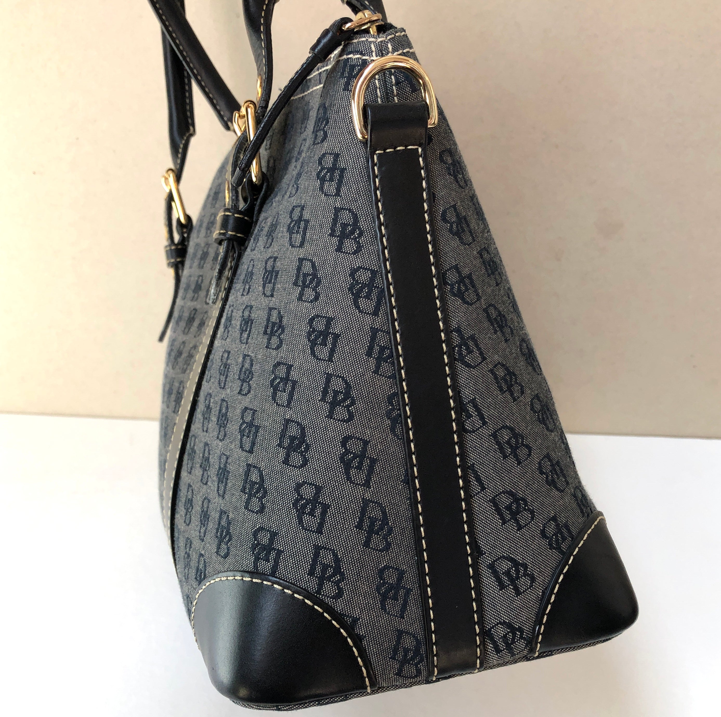 Vintage Pre-Owned Dooney & Bourke Monogram Shoulder Bag