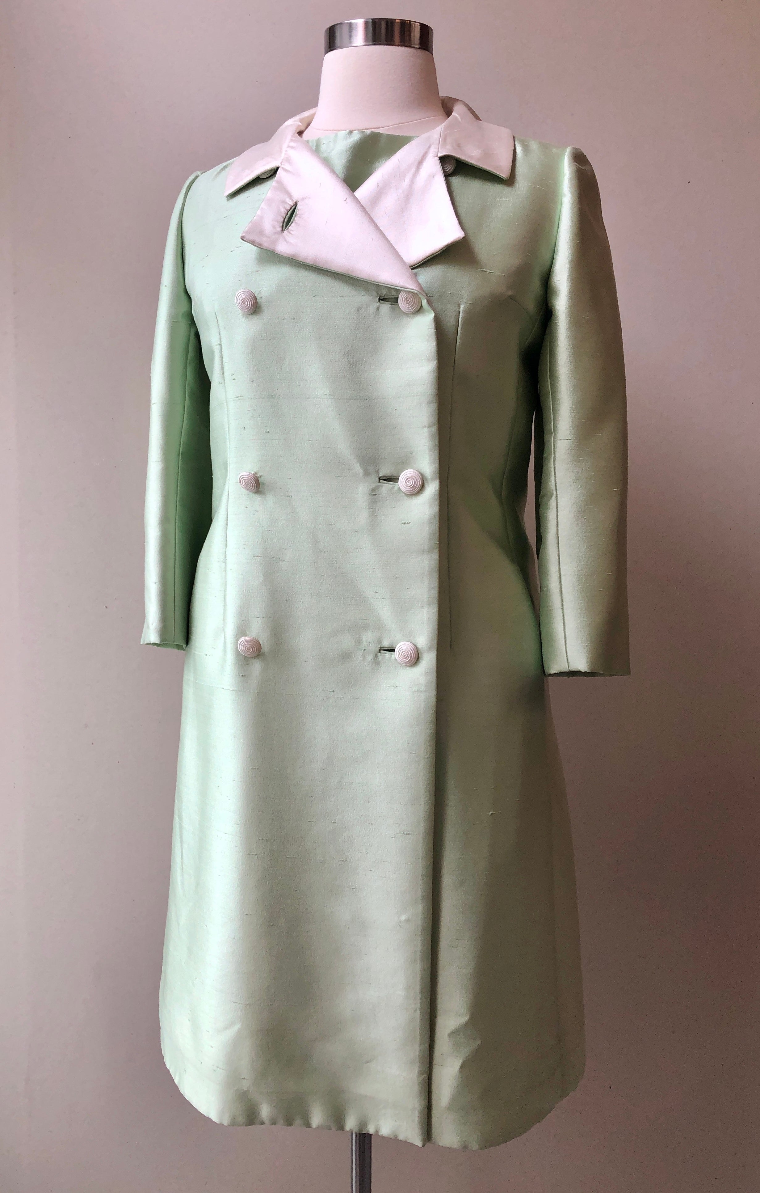 1960's 2pc Celery & Ivory Silk Textured Coat and Dress Set, Size Large Mabel D. Orr Fashion Boutique 1960's 2pc Celery & Ivory Silk Textured Coat and Dress Set, Size Large Mabel D. Orr Fashion Boutique