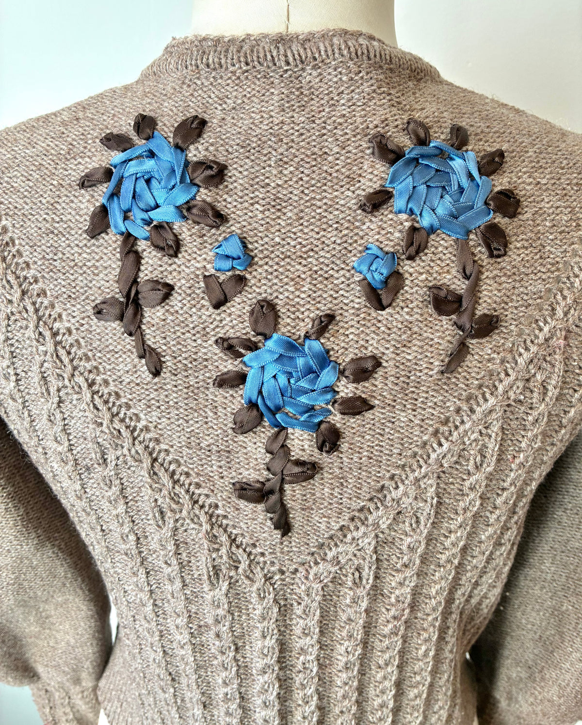 80’s Tracht Exquisit Von Huber Wool Hand Knit Cardigan, Size Small/Medium