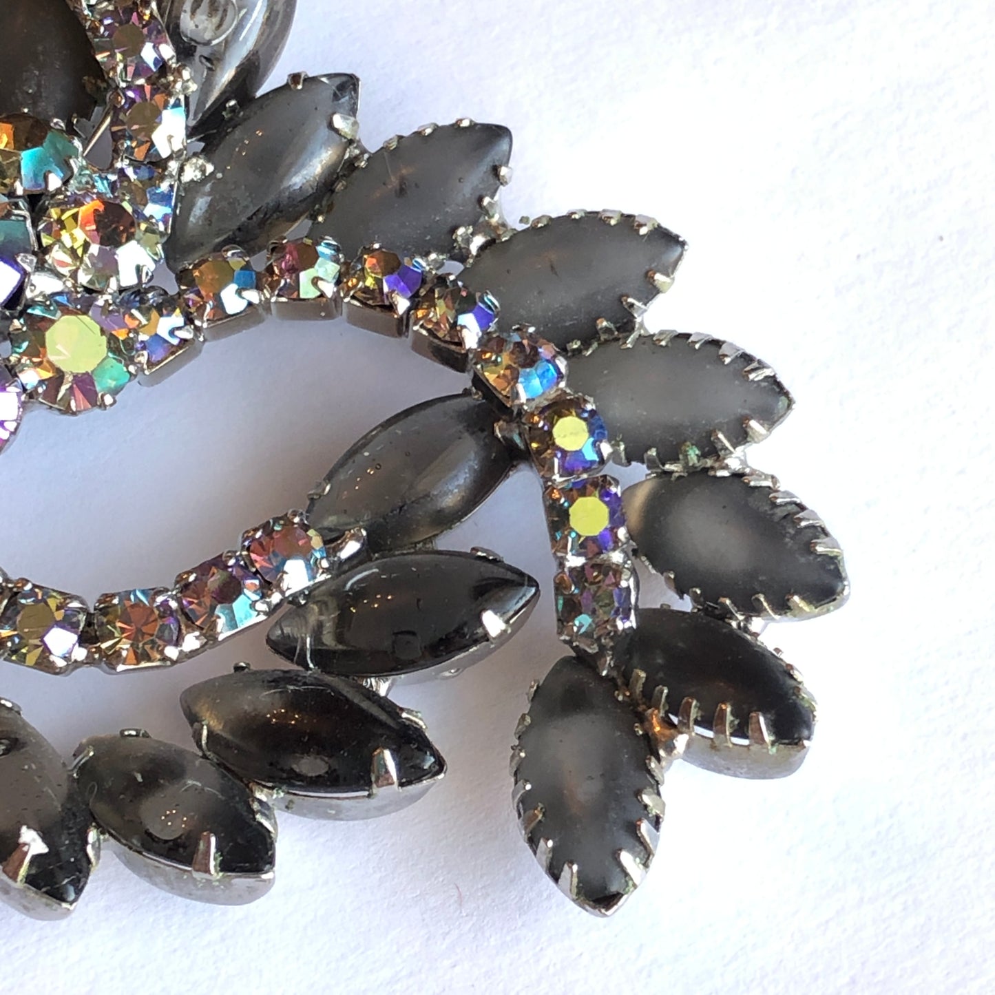 1950’s 3-Pc Smokey Glass Marquis Stone and Aurora Borealis Unsigned Juliana Style Cocktail Brooch and Clip Earring Set