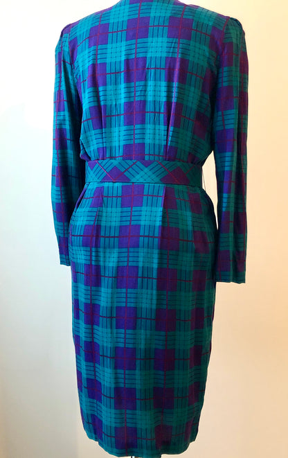1980’s Deadstock Karin Stevens Plaid Rayon Fitted Shirt Dress with Belt, Size 12
