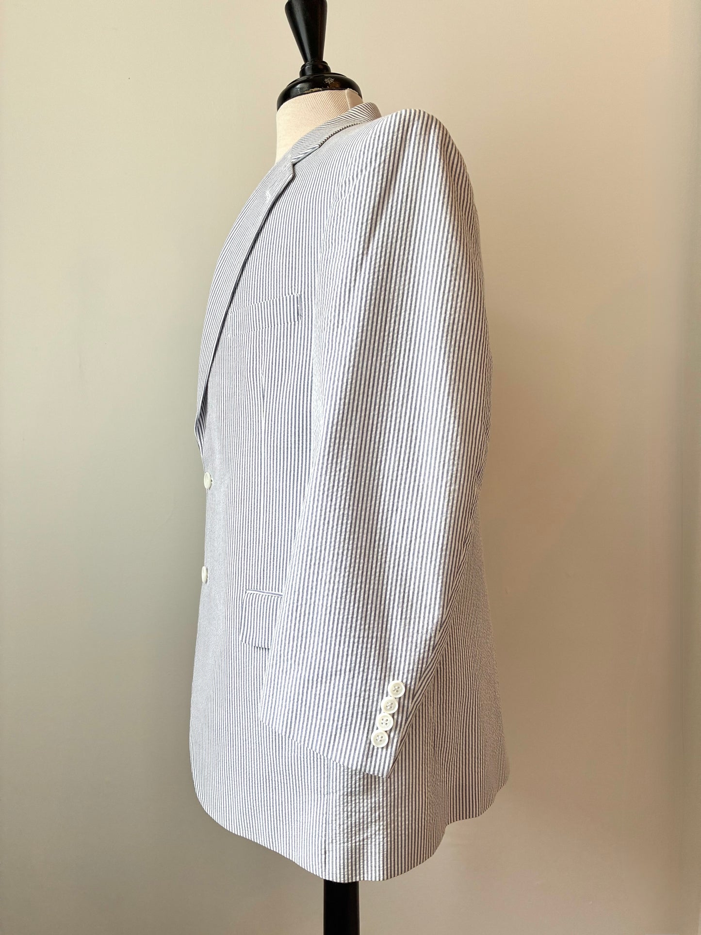 Pre-Owned Jos. A. Banks Light Blue Seersucker Striped Blazer, Size Medium