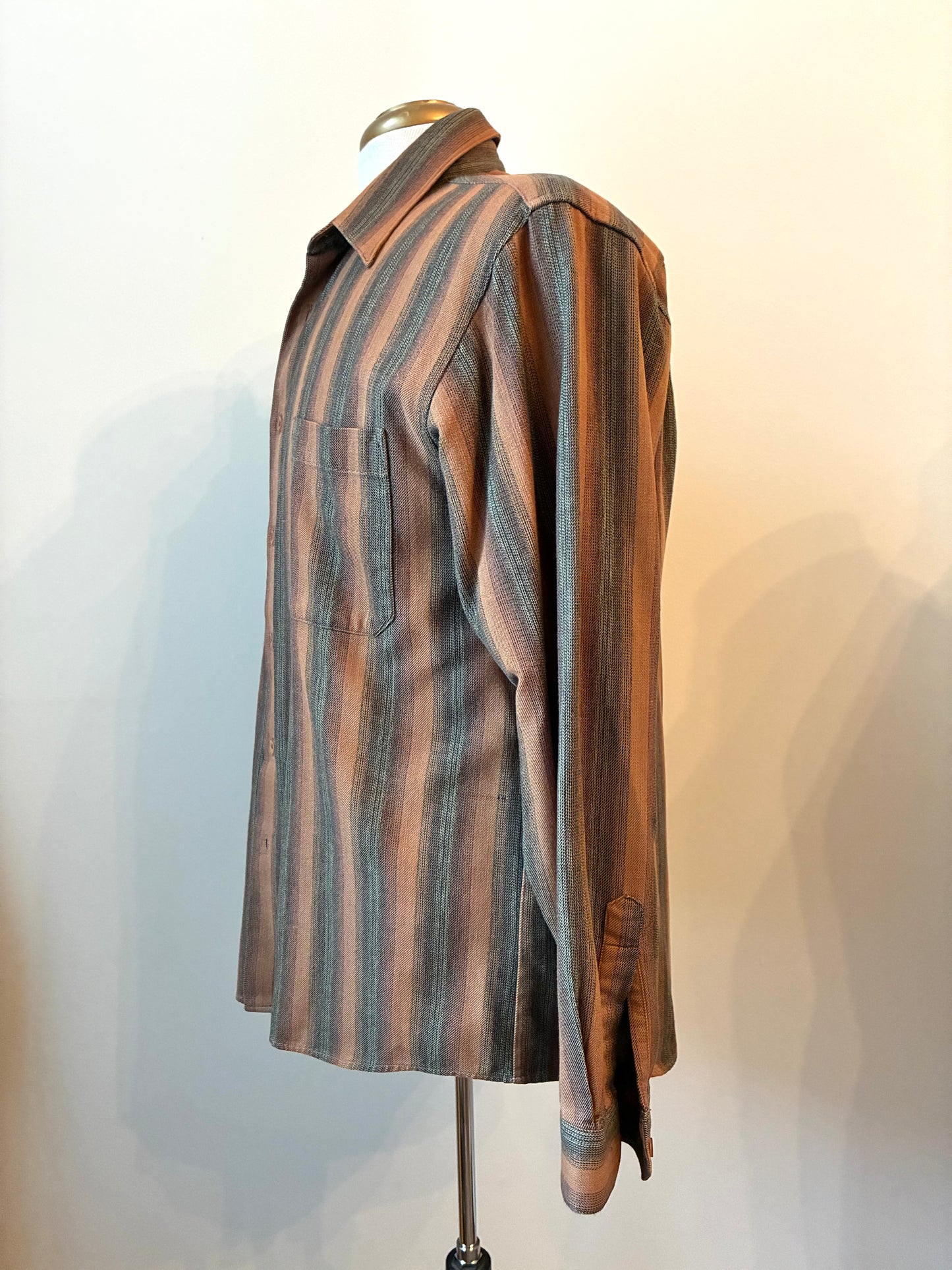 Pre-Owned Michael Brandon Flannel Blend Stripe Shirt, Size: Medium