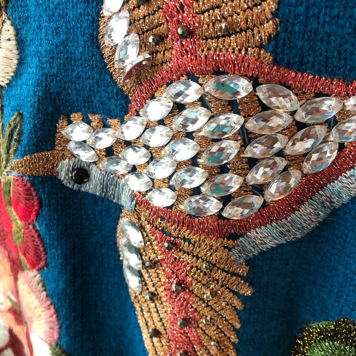 3-Shun Beaded Embroidered Bird, Snake, Floral Banded Sweater, Size Med-Large