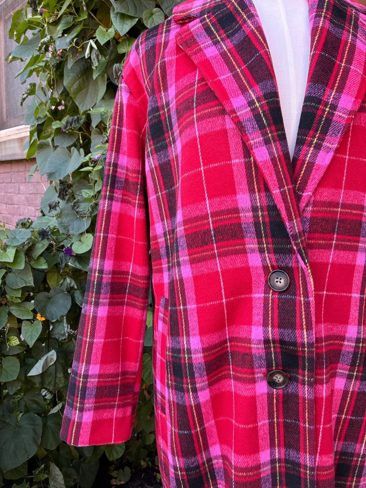 Pre-Owned Old Navy Pink Faux Wool Holiday Plaid Coat, Size Small