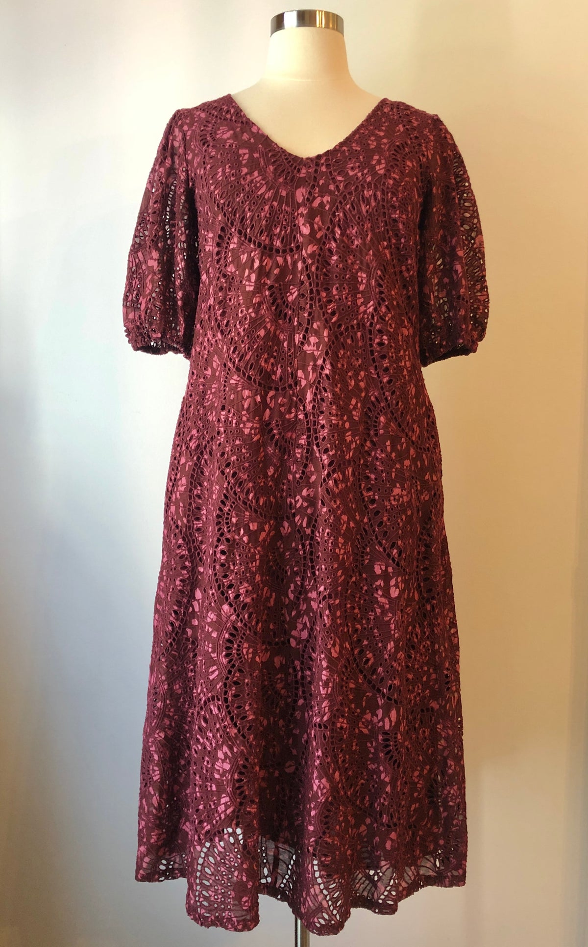 Pre-Owned 2PC Johnny Was Zaragoza Eyelet Embroidered Dress and Double Breasted Coat Set, Size XL