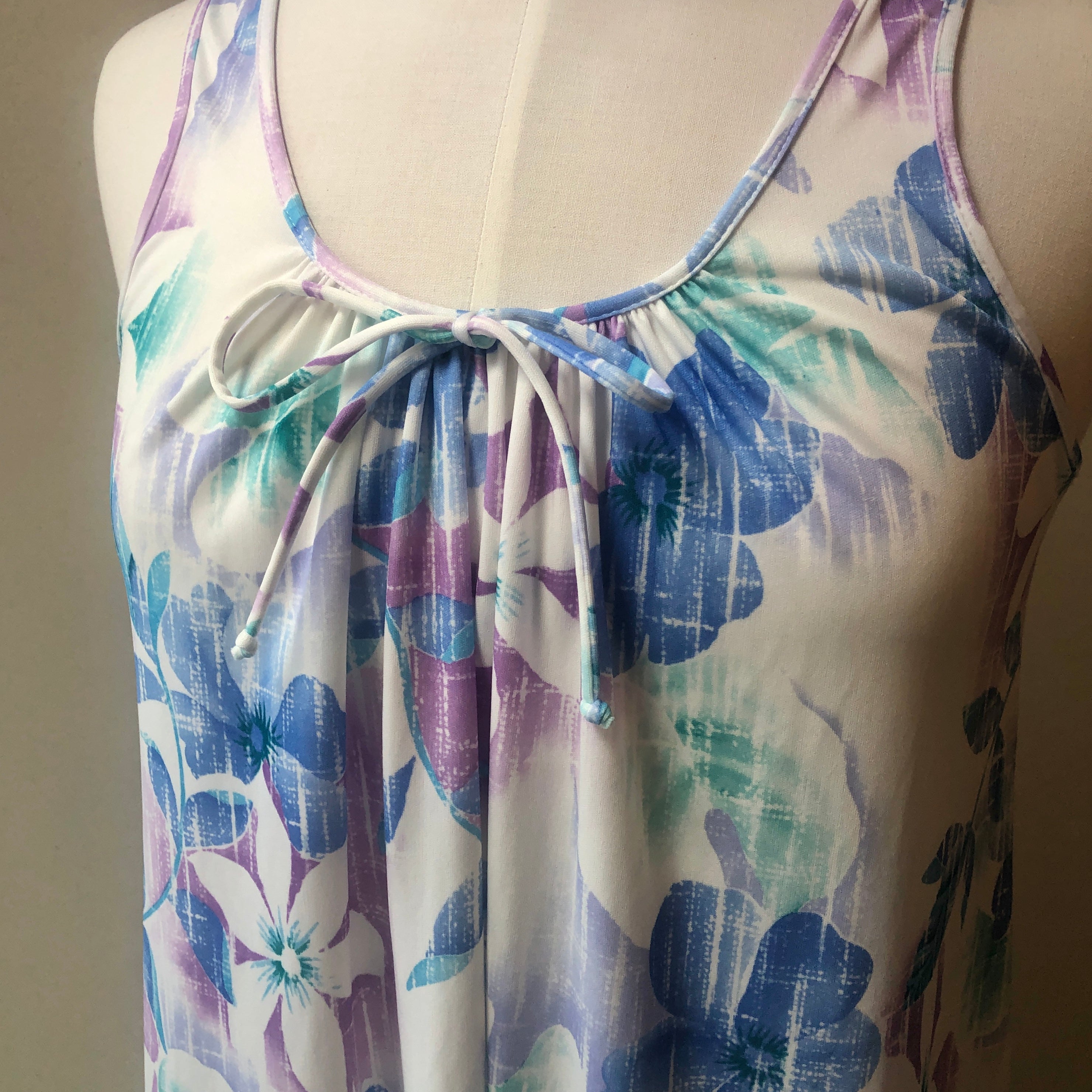 Vintage Travel-Lite by Boutique 2PC House Coat and Nightgown Set, Size Medium-Large